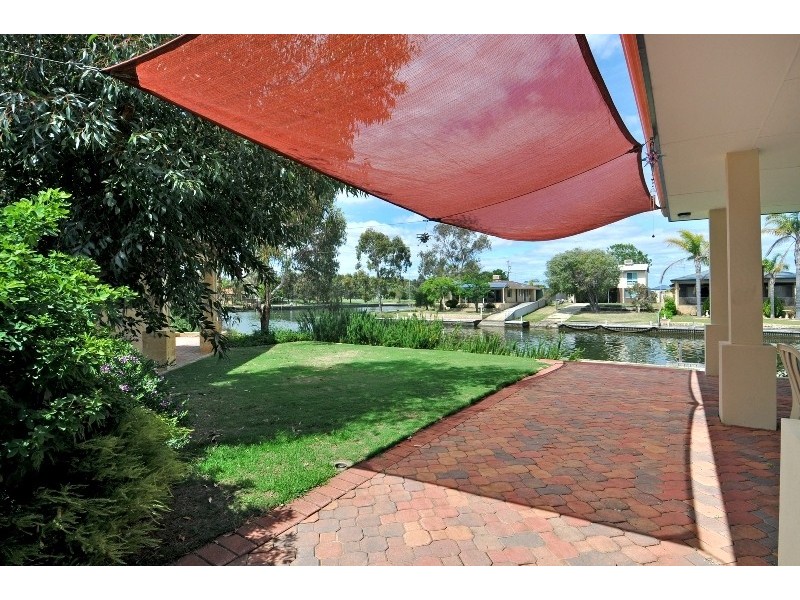 100 Moyup Way, South Yunderup WA 6208