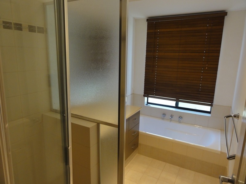 16 Wells Rd, Pinjarra WA 6208