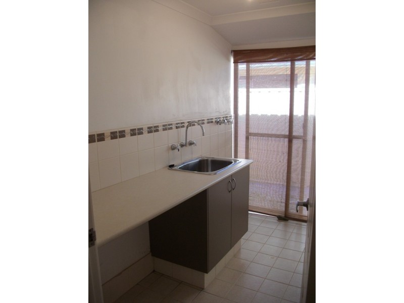 16 Wells Rd, Pinjarra WA 6208