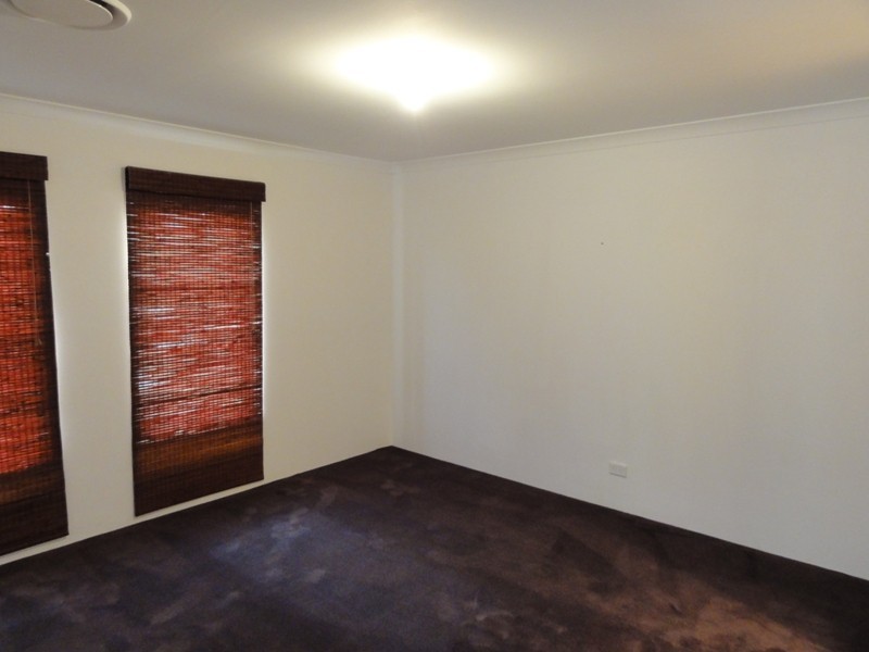 16 Wells Rd, Pinjarra WA 6208