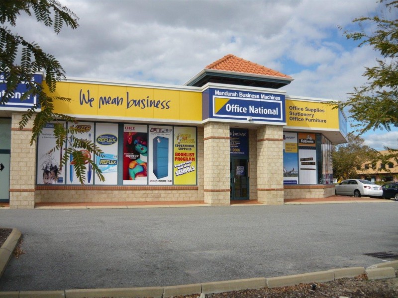 17 Gordon Road, Mandurah WA 6210