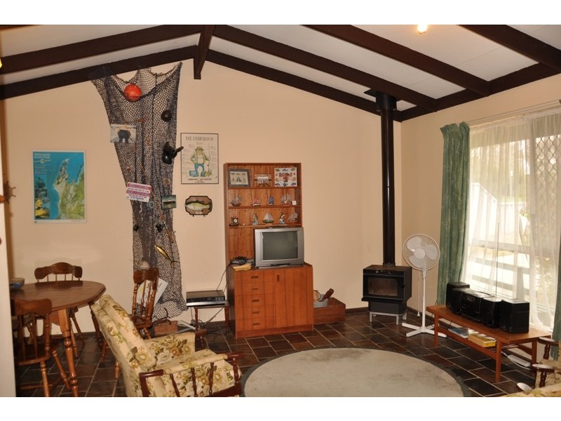 31 Galatea Rd, Falcon WA 6210