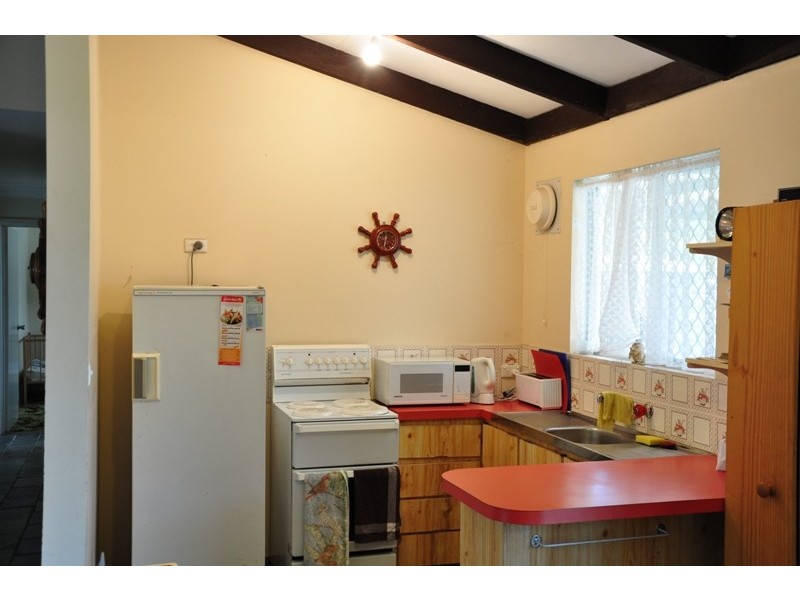 31 Galatea Rd, Falcon WA 6210