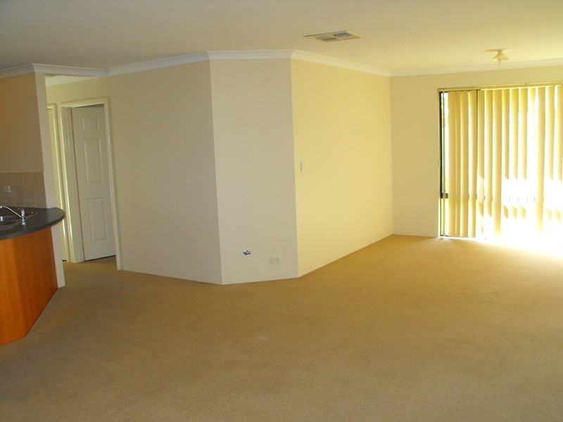4 Buscot Court, Erskine WA 6210