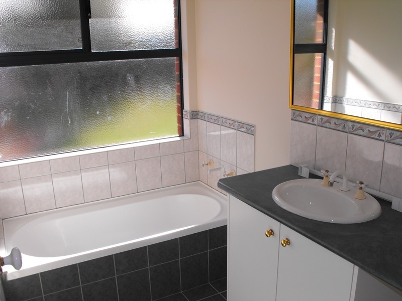 4 Buscot Court, Erskine WA 6210