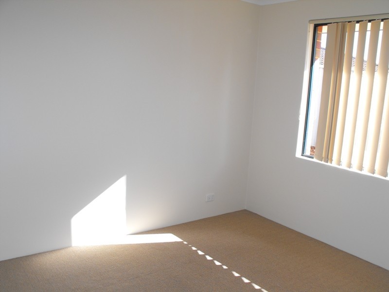 4 Buscot Court, Erskine WA 6210