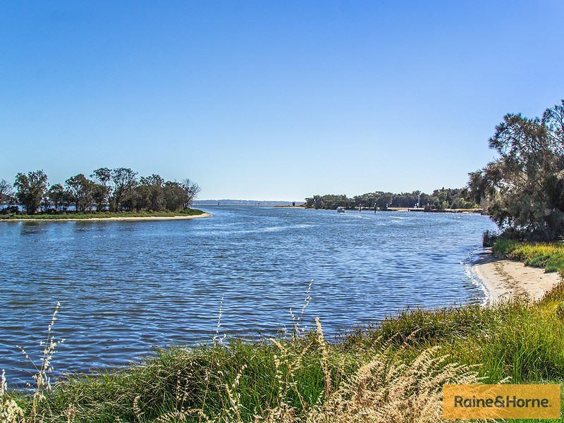 89 Moyup Way, South Yunderup WA 6208