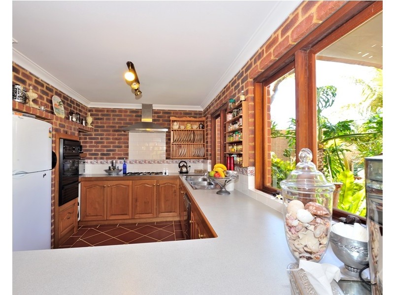 9 Haze Road, Falcon WA 6210