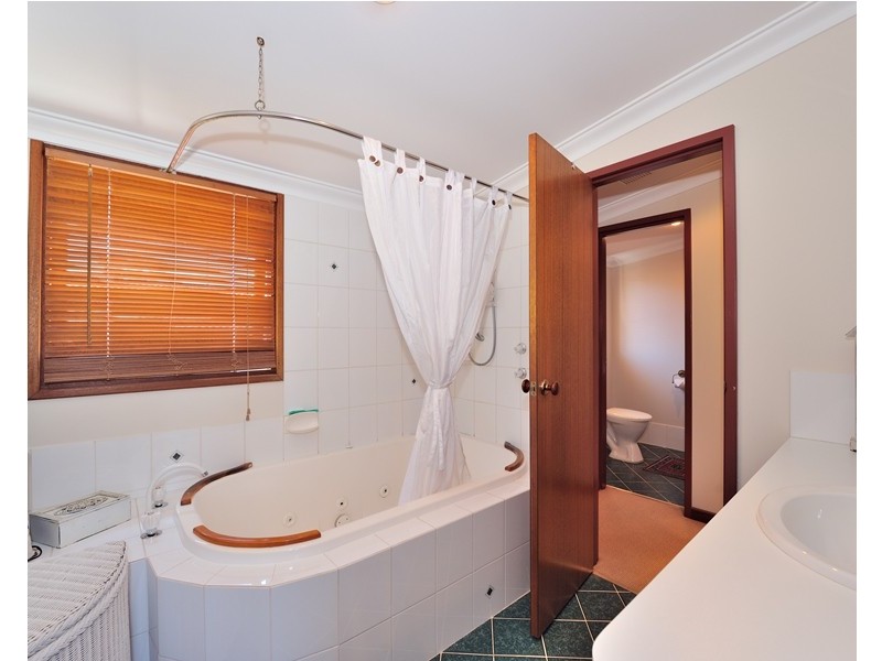 9 Haze Road, Falcon WA 6210