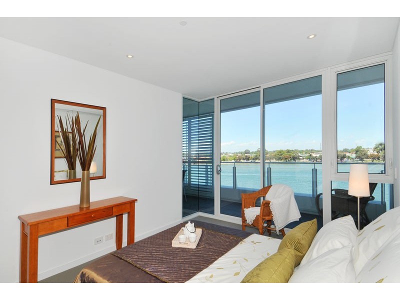 Apt 403 1 Marco Polo Drive, Mandurah WA 6210