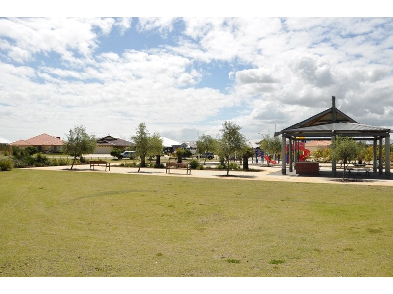 23 Athens Entrance, Port Kennedy WA 6172