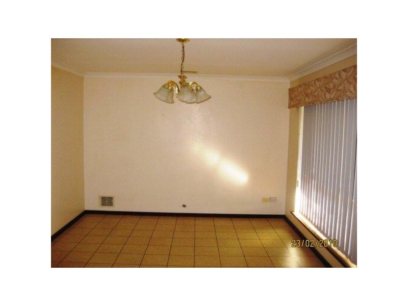 37 Sandeland Avenue, Coodanup WA 6210