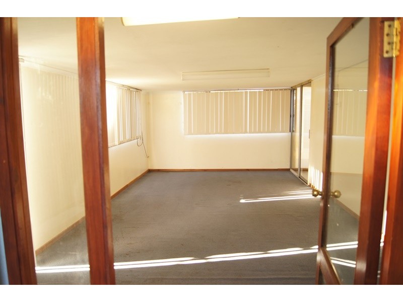 37 Sandeland Avenue, Coodanup WA 6210