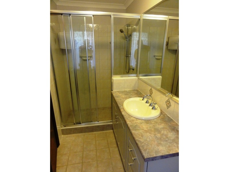 12 Blossom Pl, Coodanup WA 6210