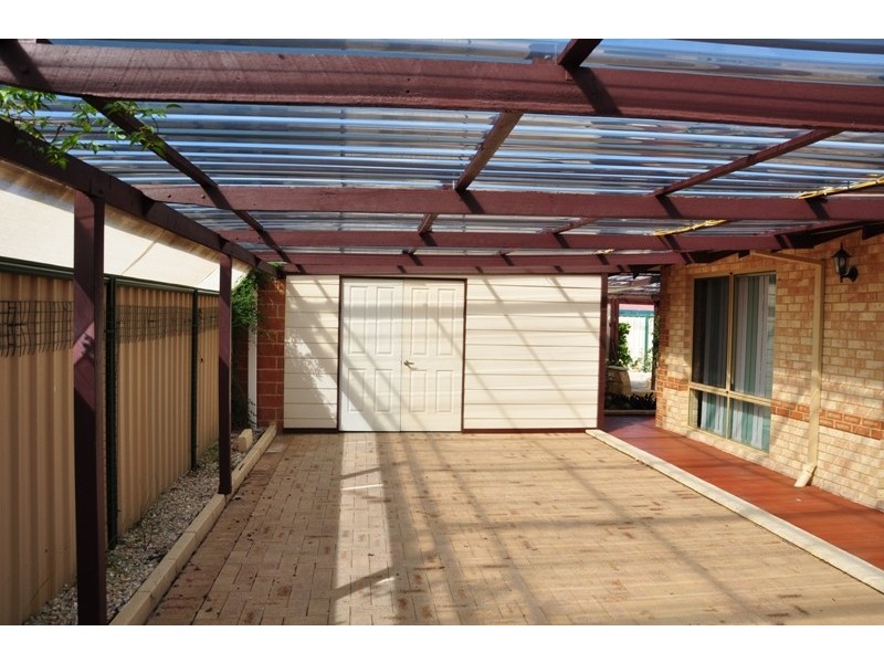 12 Blossom Pl, Coodanup WA 6210