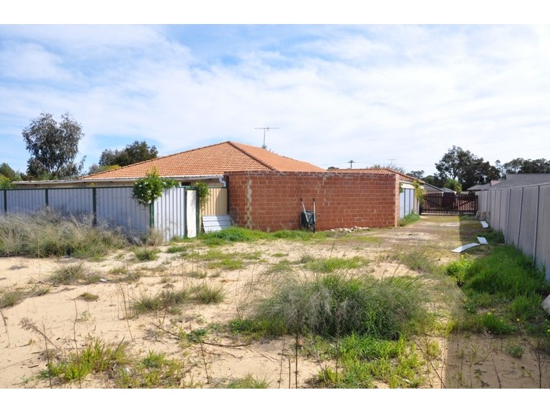 12 Blossom Pl, Coodanup WA 6210