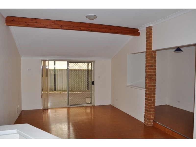 2 Falstaff Close, Greenfields WA 6210