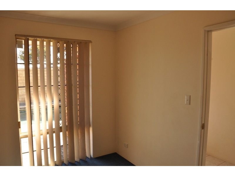 2 Falstaff Close, Greenfields WA 6210