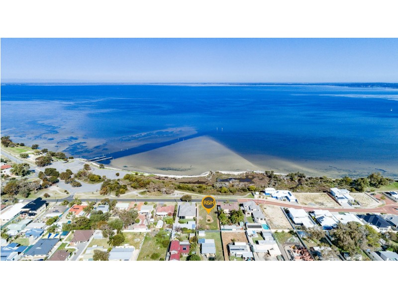 68 Flinders St, Falcon WA 6210