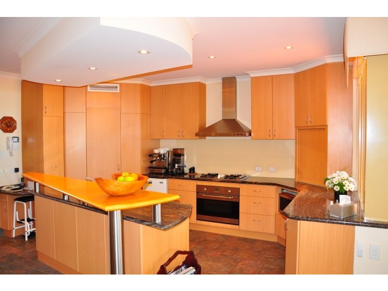 15 Chimneys Retreat, Erskine WA 6210