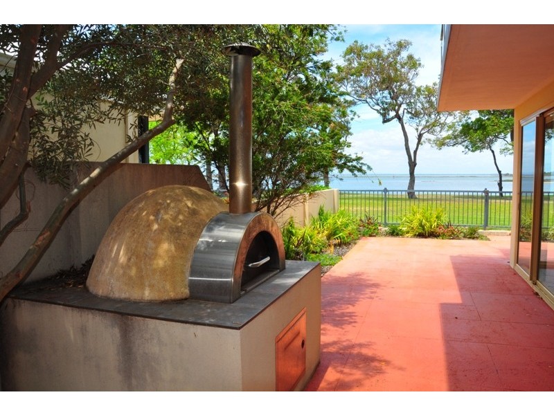 15 Chimneys Retreat, Erskine WA 6210