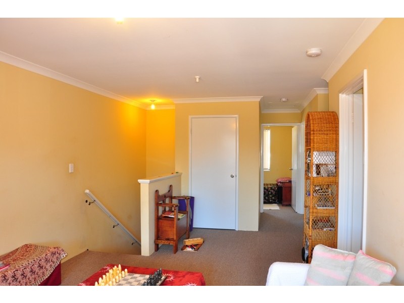 19/ 70 Waldron Boulevard, Greenfields WA 6210