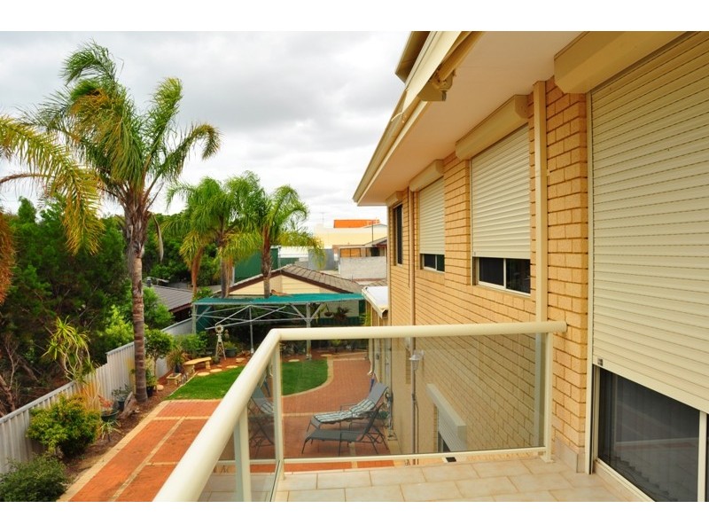 42 Perseus Road, Silver Sands WA 6210