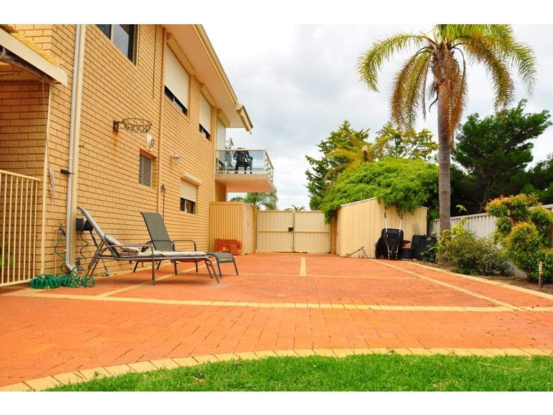 42 Perseus Road, Silver Sands WA 6210