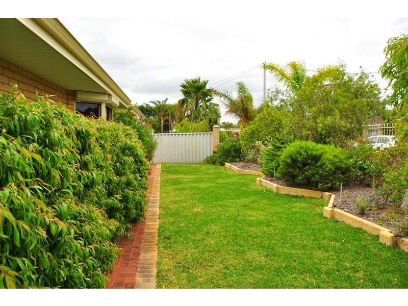 42 Perseus Road, Silver Sands WA 6210