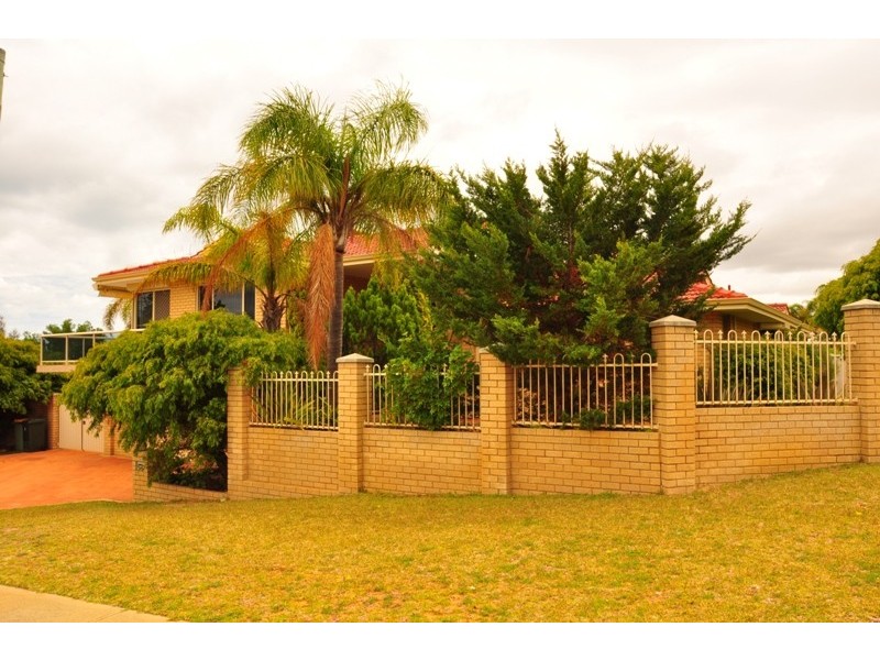 42 Perseus Road, Silver Sands WA 6210