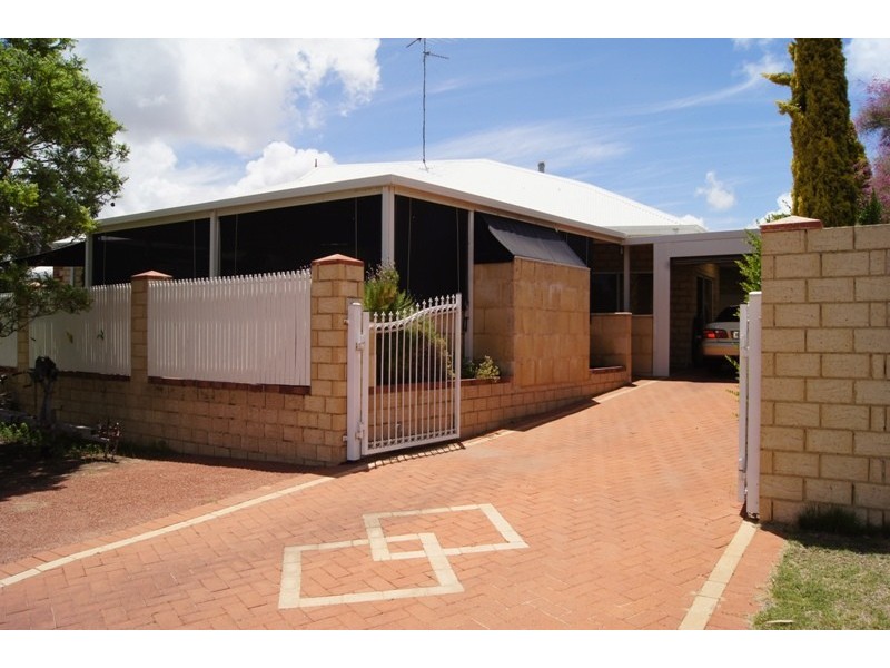 30 Banksia Tce, South Yunderup WA 6208