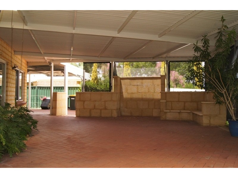 30 Banksia Tce, South Yunderup WA 6208