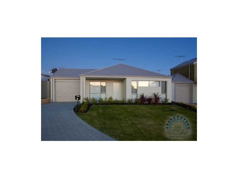 1 Chadwell Close, Meadow Springs WA 6210