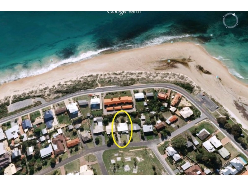 10 Sharland St, Halls Head WA 6210