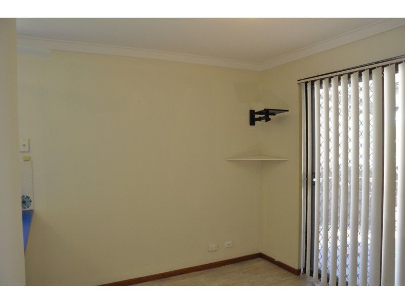 4/15 Hall St, Mandurah WA 6210