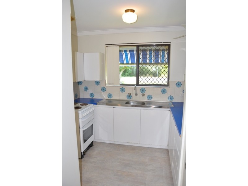 4/15 Hall St, Mandurah WA 6210