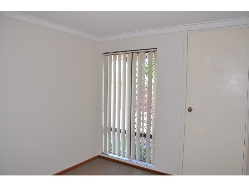 4/15 Hall St, Mandurah WA 6210