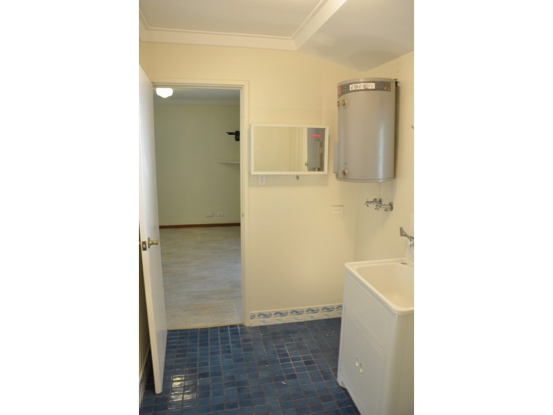 4/15 Hall St, Mandurah WA 6210