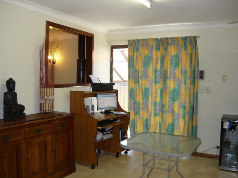 5 Evandale Street, Dudley Park WA 6210