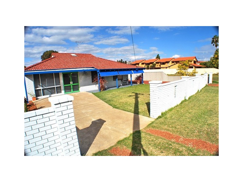 31 Sholl Street, Mandurah WA 6210