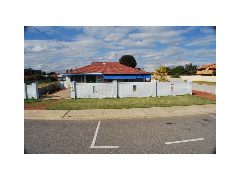 31 Sholl Street, Mandurah WA 6210