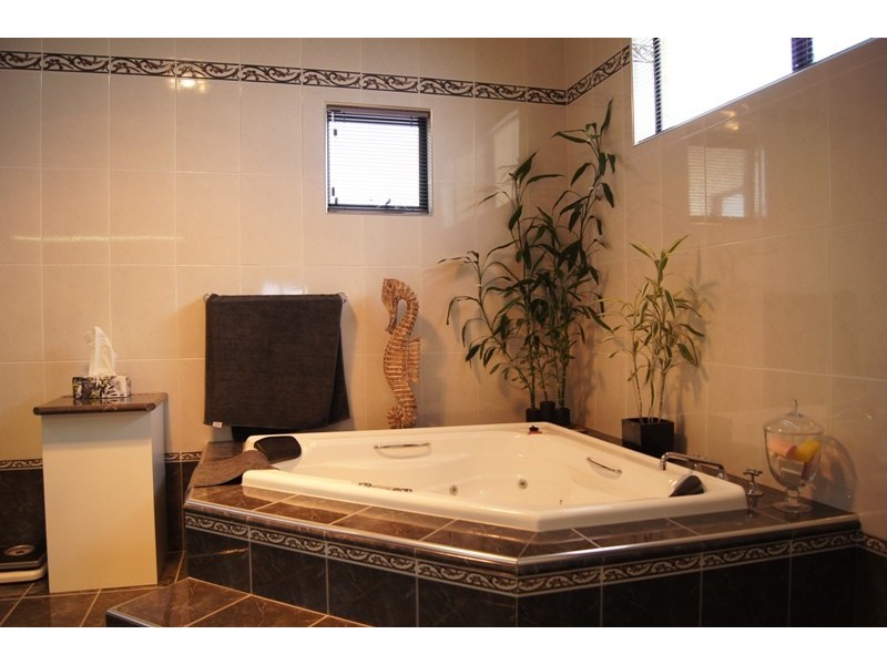 52 Murray Waters Blvd, South Yunderup WA 6208