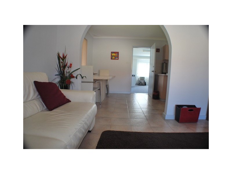 31 Sholl Street, Mandurah WA 6210