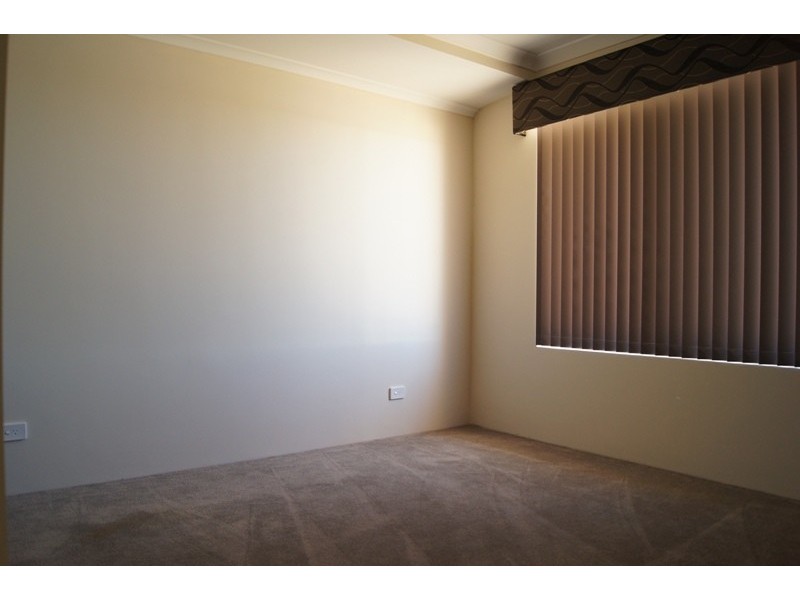 24 Hamlet Pass, Pinjarra WA 6208