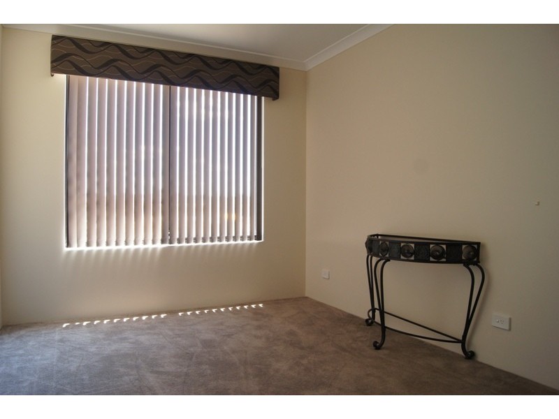 24 Hamlet Pass, Pinjarra WA 6208