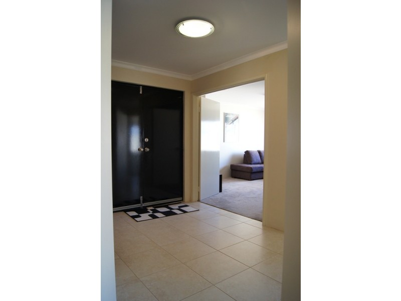 24 Hamlet Pass, Pinjarra WA 6208