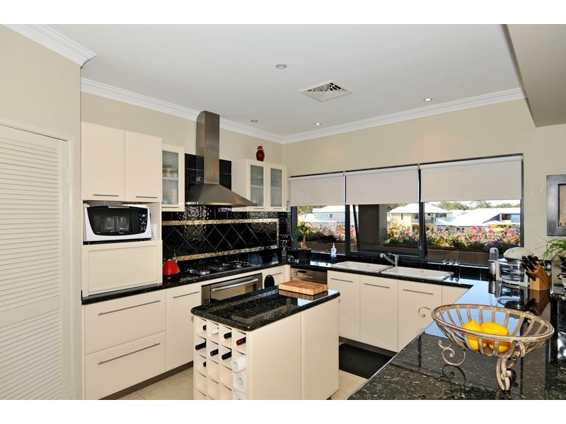 104 Sticks Blvd, Erskine WA 6210