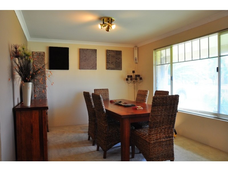 2 Dior Place, Greenfields WA 6210