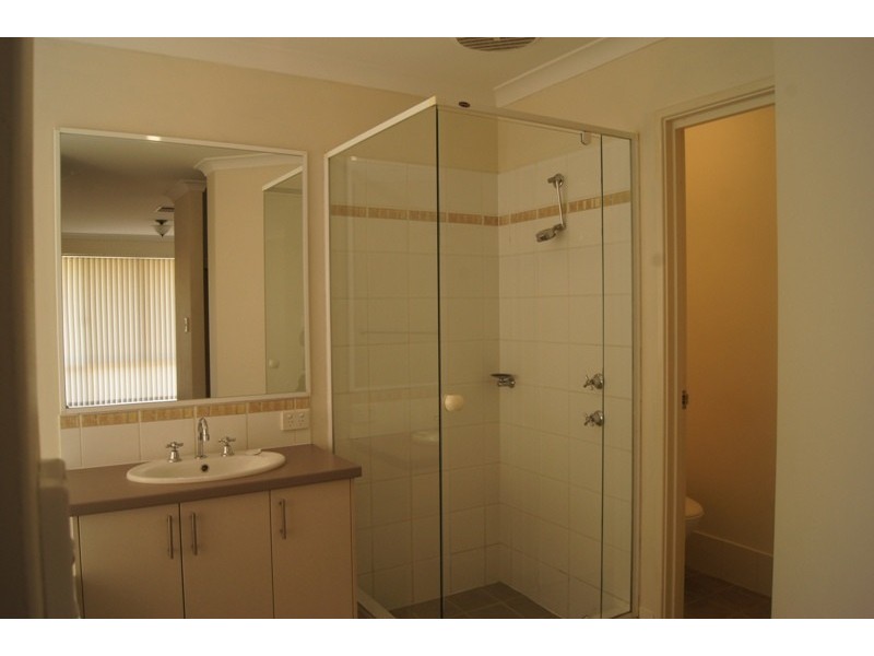 29 Hudson Drive, Dudley Park WA 6210