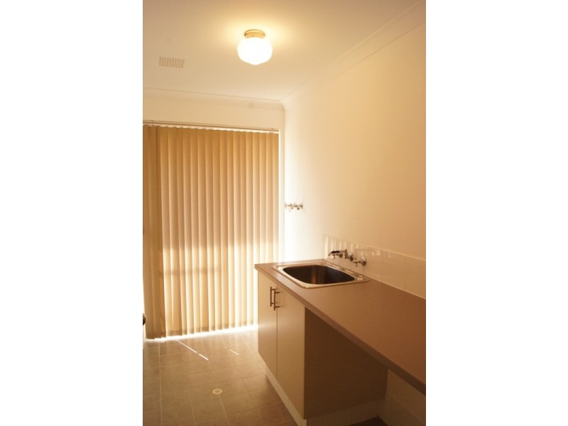 29 Hudson Drive, Dudley Park WA 6210